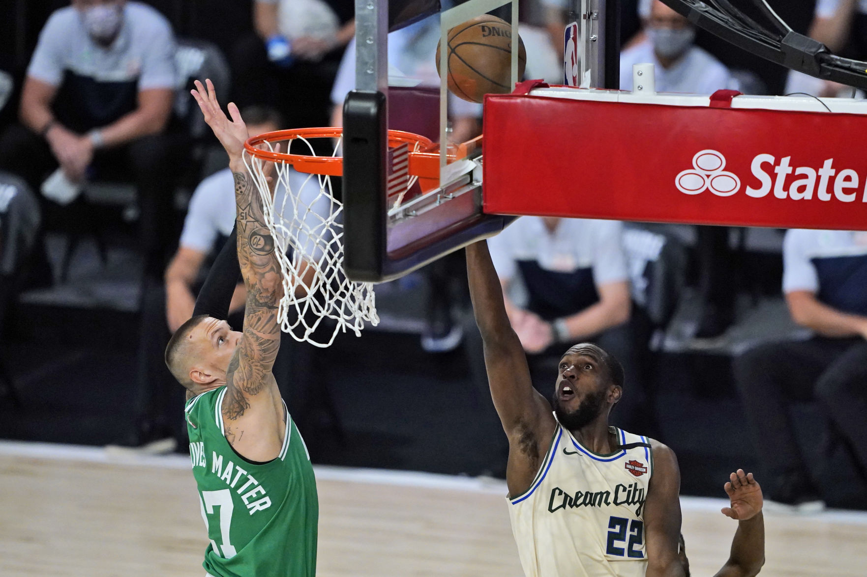 Bucks 119, Celtics 112